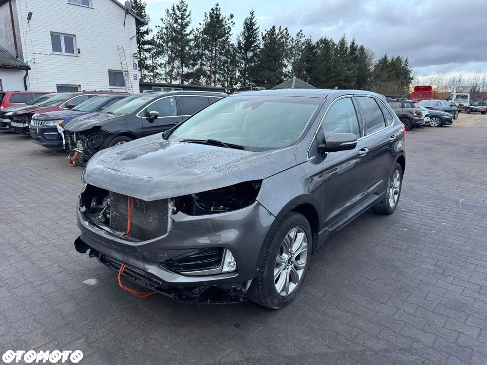 Ford Edge - 5