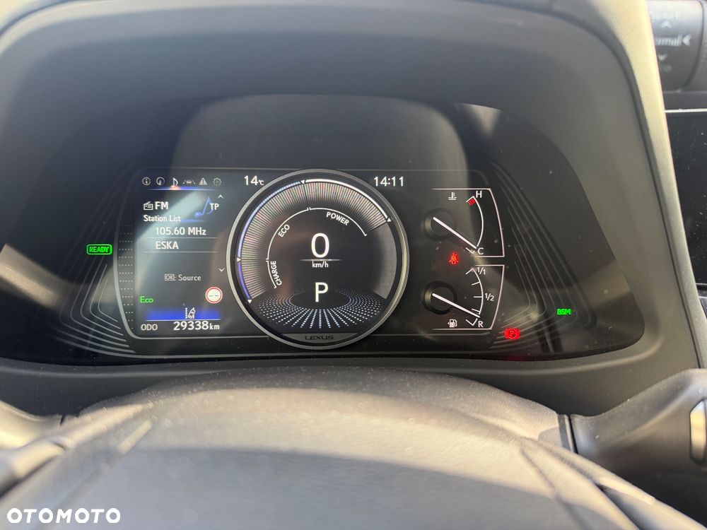 Lexus UX 250h F Sport 2WD - 6