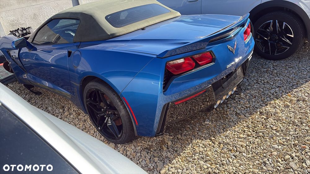 Chevrolet Corvette - 3