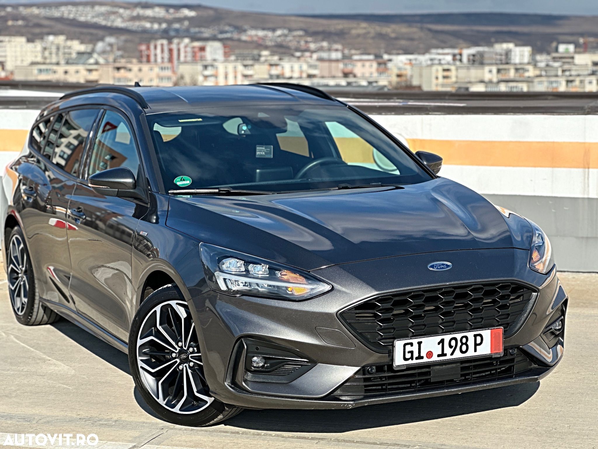 Ford Focus Turnier 2.0 EcoBlue Start-Stopp-System Aut. ST-LINE X - 1