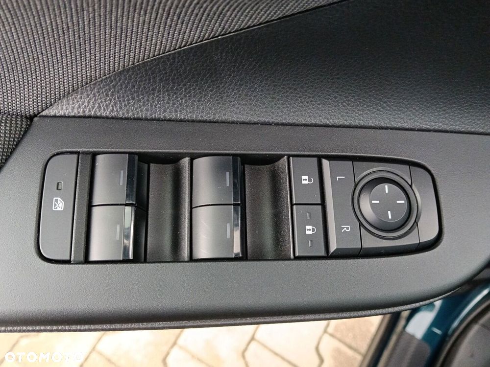 Toyota C-HR 1.8 Hybrid Comfort - 17