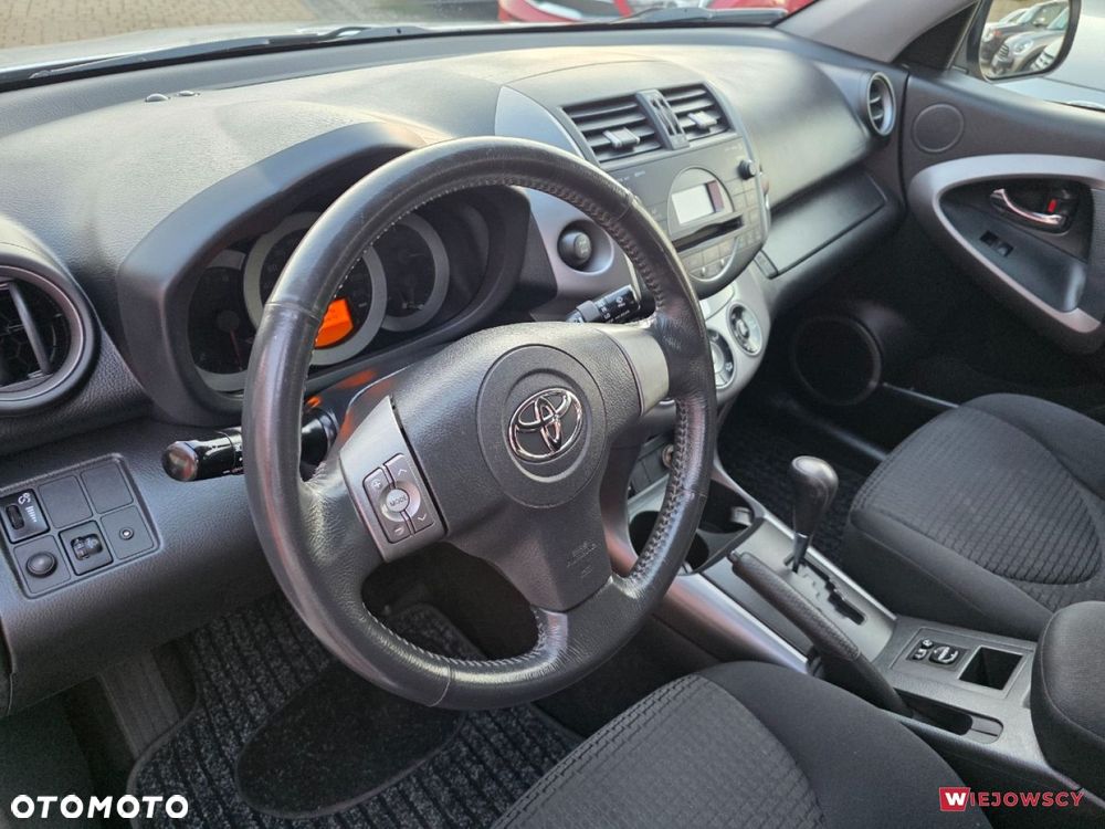 Toyota RAV4 2.0 4x4 Automatik - 15