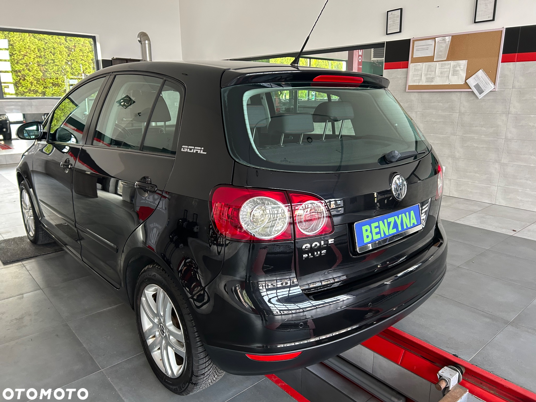 Volkswagen Golf Plus 1.4 FSI Comfortline - 6