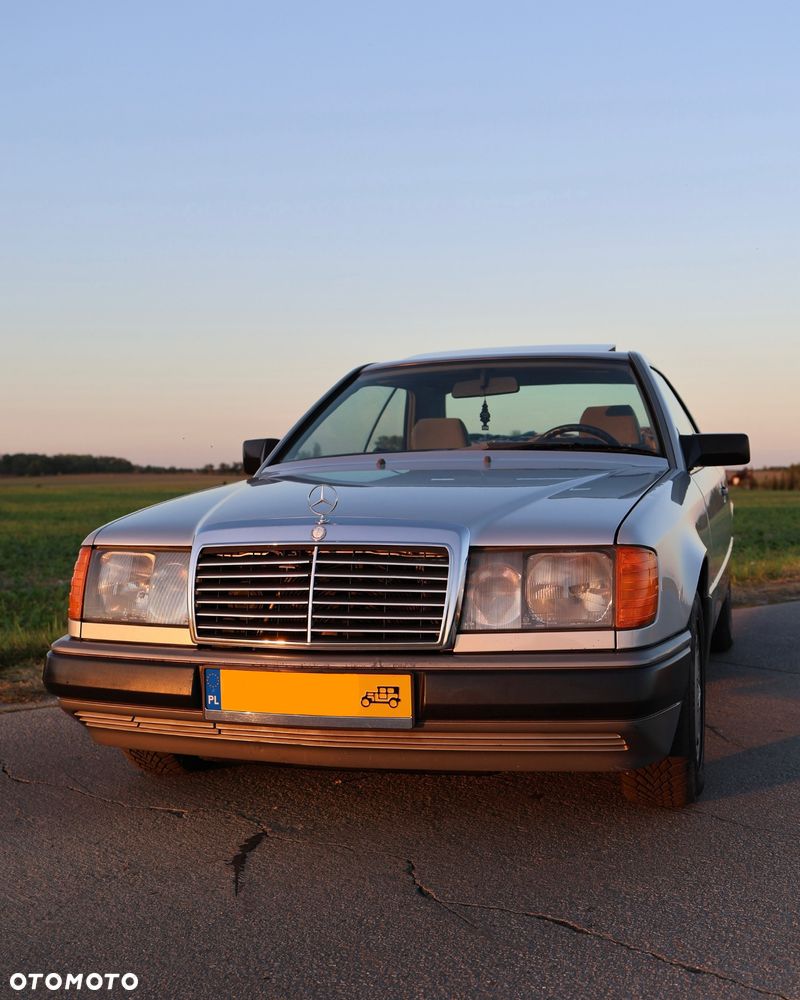 Mercedes-Benz W124 (1984-1993) - 2