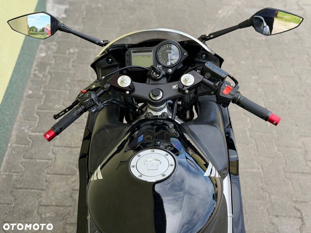 Honda CBR - 18