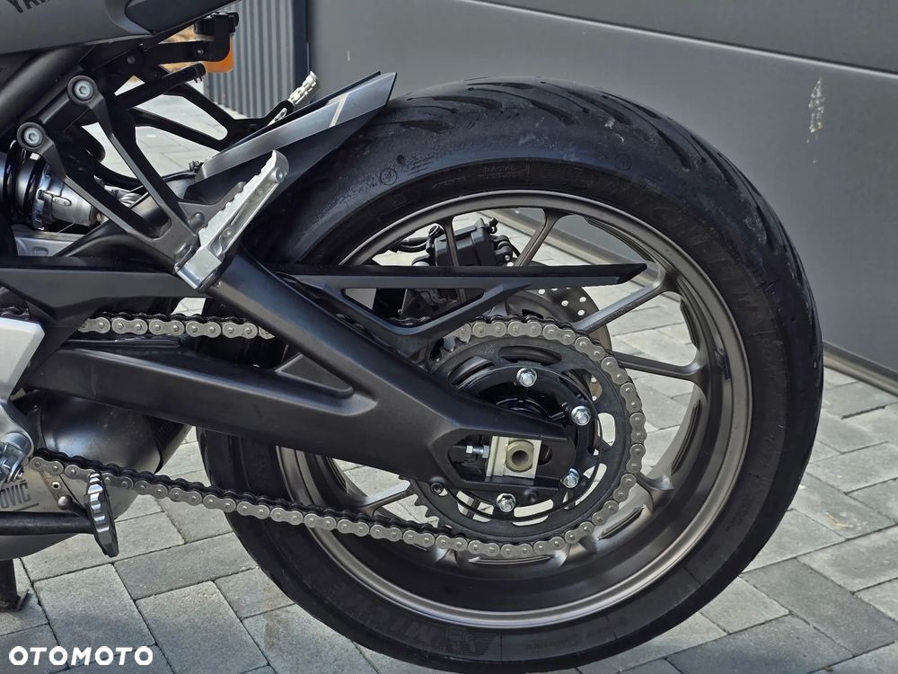 Yamaha MT - 19
