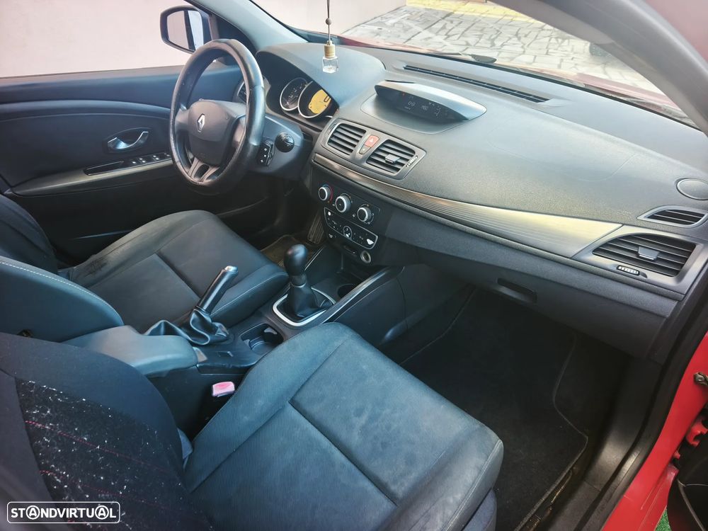 Renault Mégane Sport Tourer 1.5 dCi Dynamique - 18