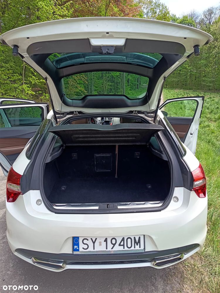 Citroën DS5 HDi 165 SportChic - 13