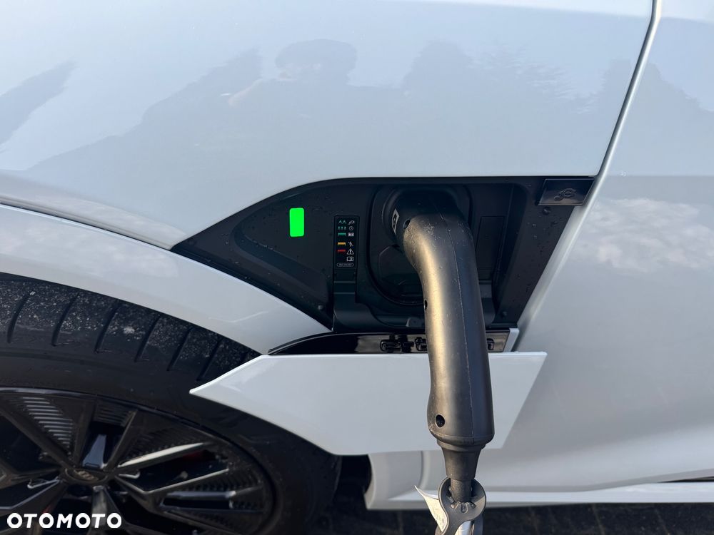 Audi Q8 e-tron 50 95kWh Quattro S Line - 15
