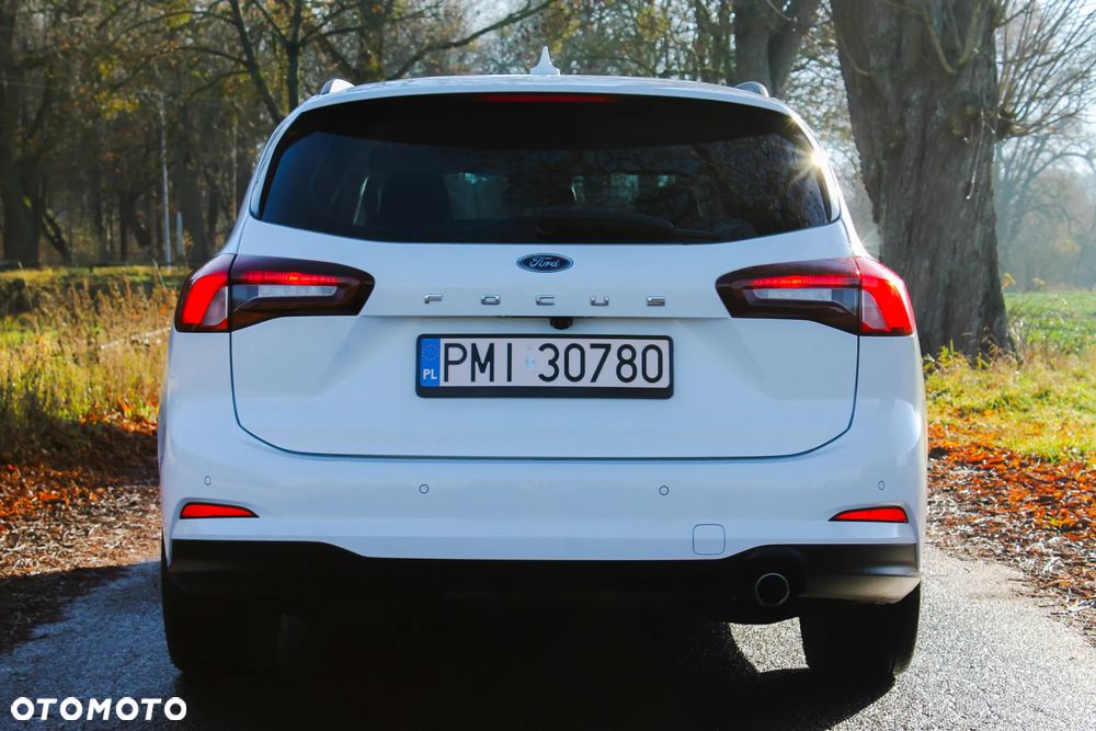 Ford Focus 1.5 EcoBlue Start-Stopp-System COOL&CONNECT - 6