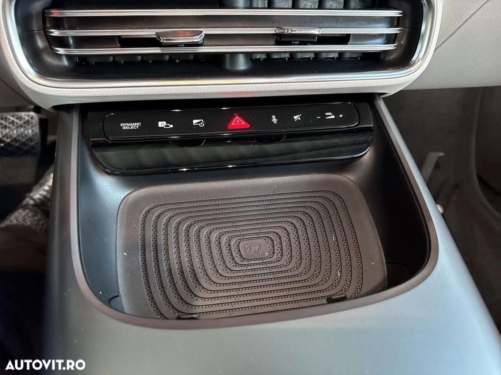 Mercedes-Benz CLA 250+ Coupe - 17