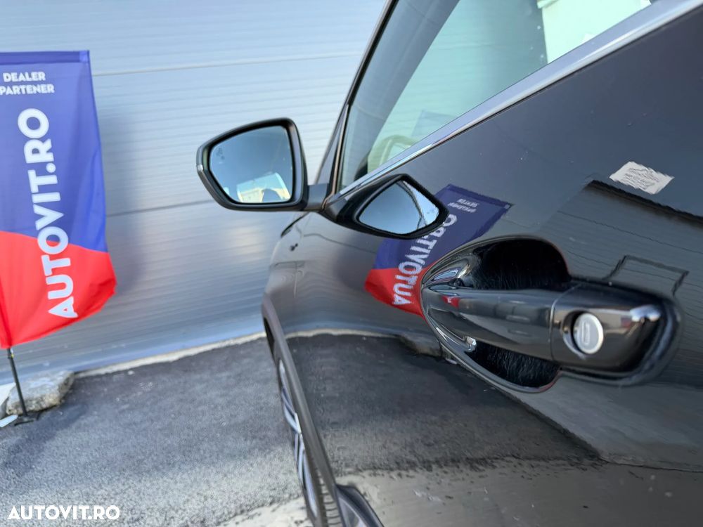 Peugeot 5008 2.0 BlueHDI s&s EAT8 GT - 30