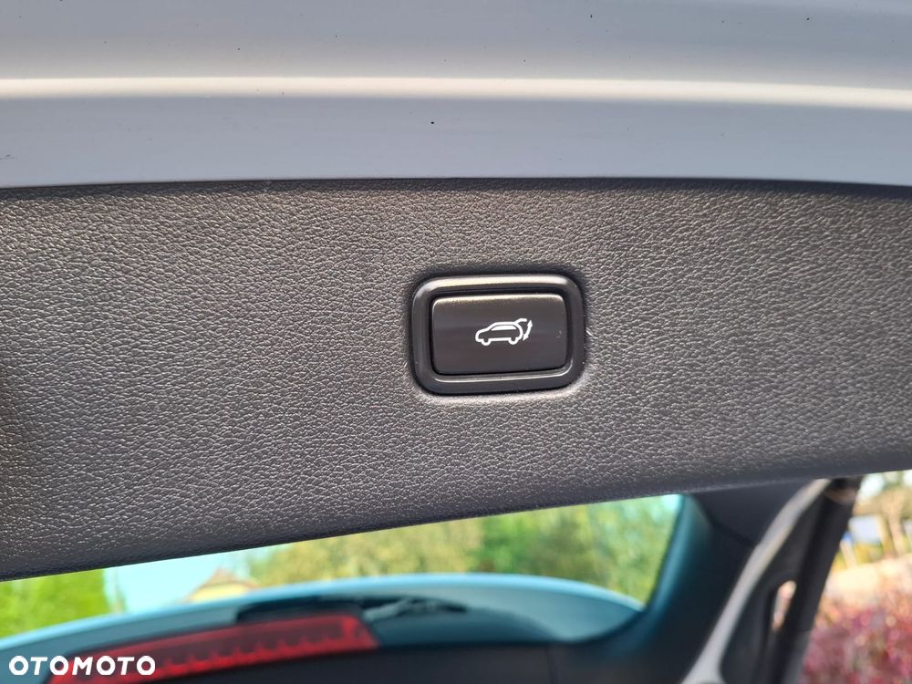 Hyundai Tucson 2.0 CRDI GO Plus 4WD - 29