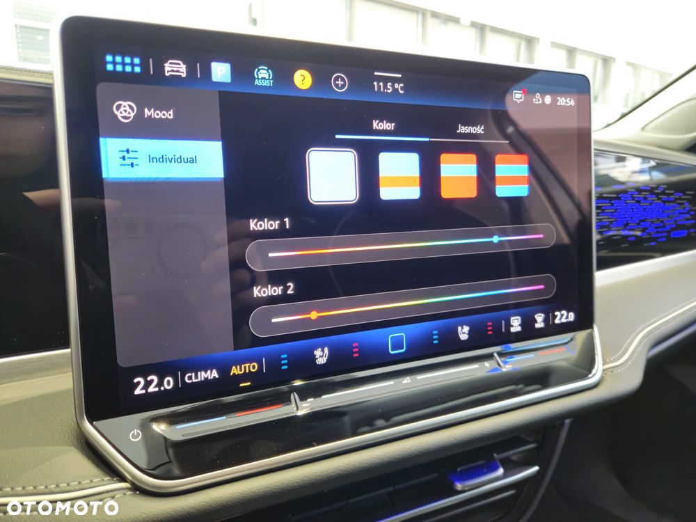 Volkswagen Passat - 22