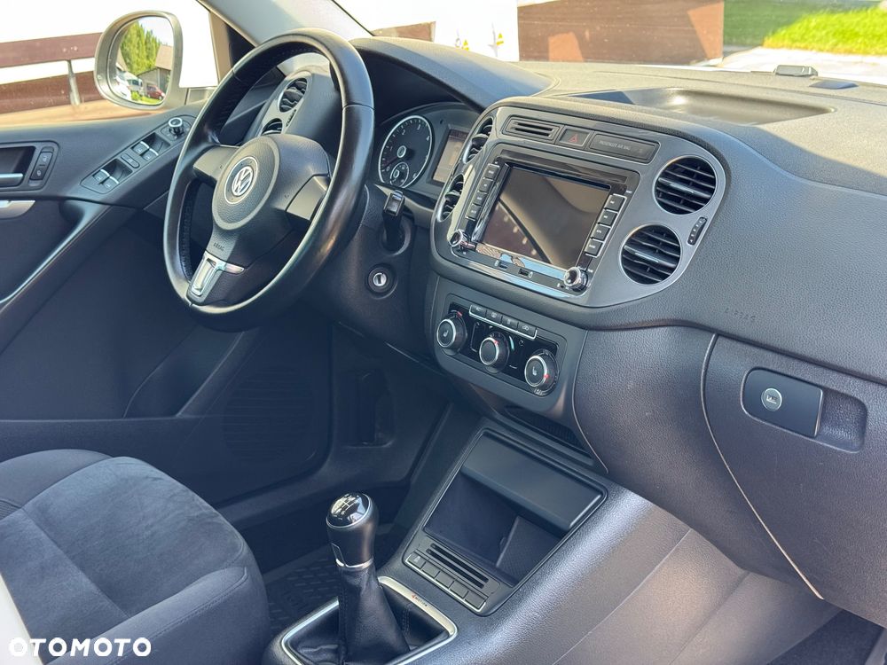 BMW X1 sDrive18d Advantage sport - 24
