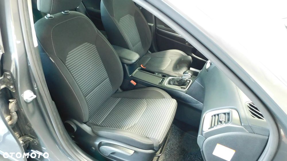 Kia Ceed 1.6 CRDi SCR L Business Line DCT - 29