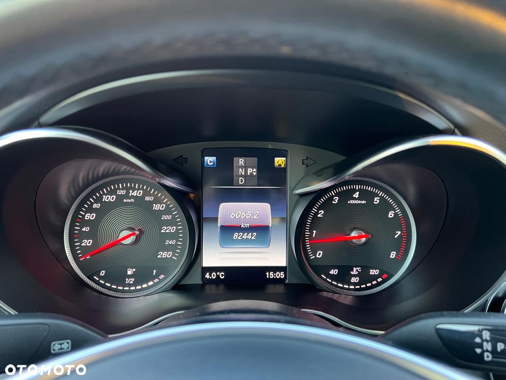 Mercedes-Benz Klasa C 200 4-Matic 9G-Tronic - 18