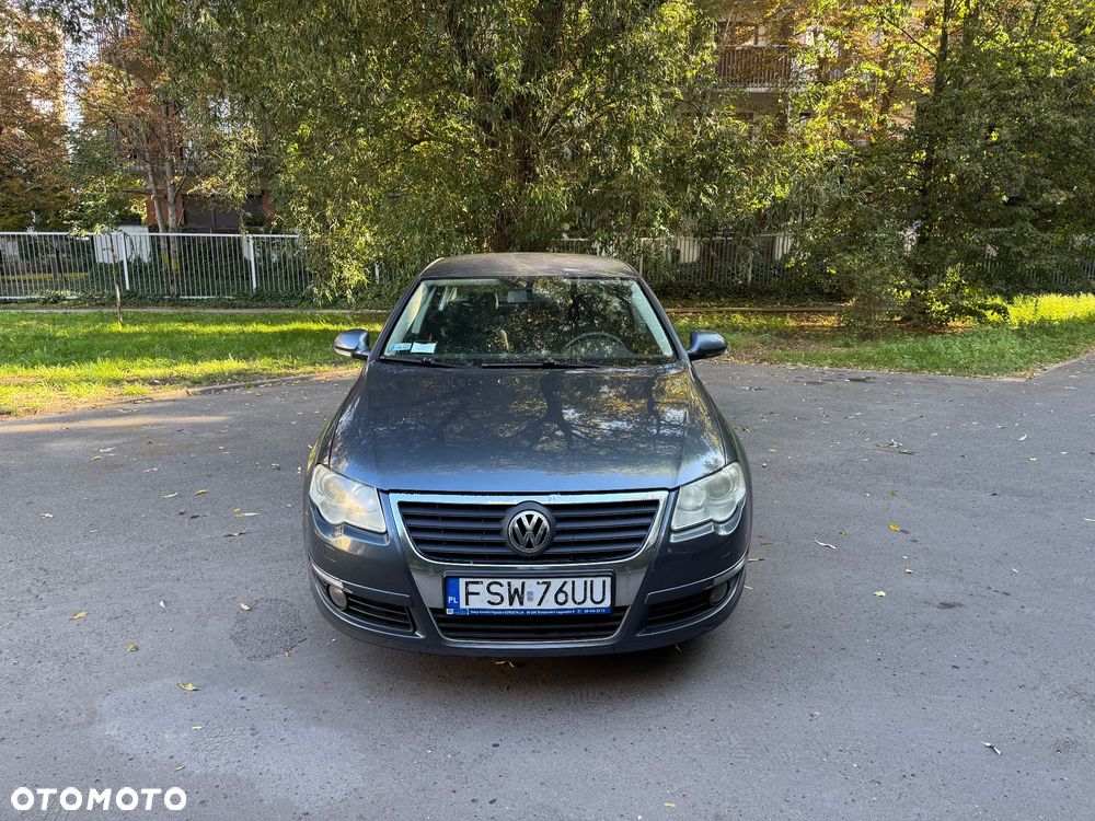 Volkswagen Passat 2.0 TDI DPF Highline - 2