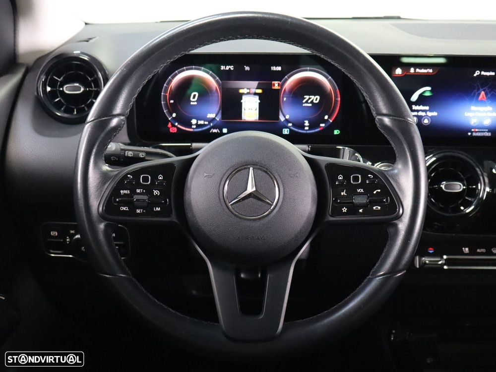 Mercedes-Benz B 180 d Progressive - 11