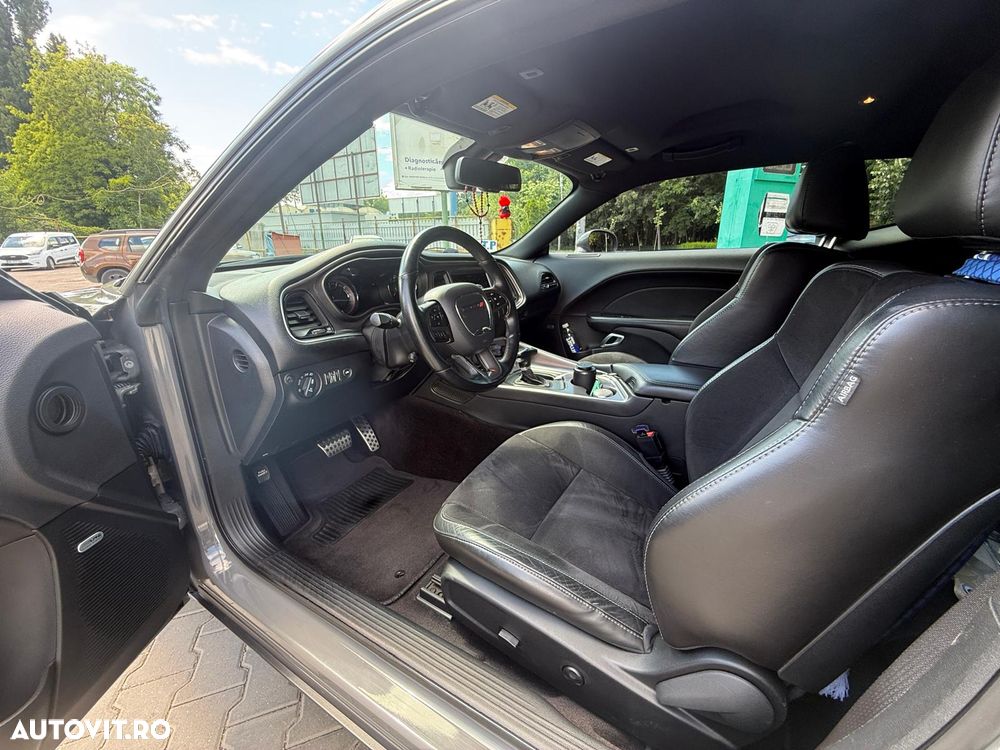 Dodge Challenger Automatik SXT Plus - 11