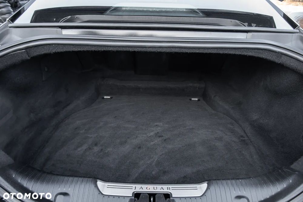 Jaguar XJ - 31