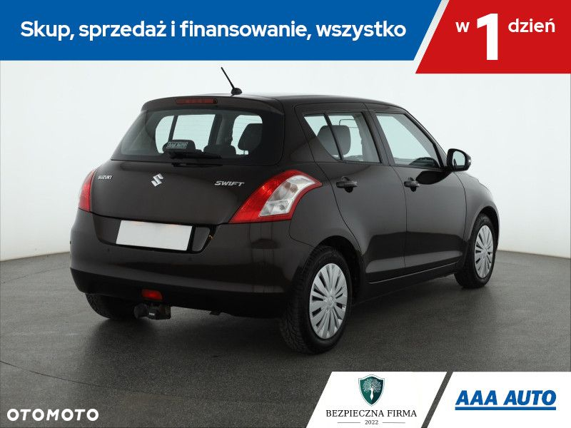 Suzuki Swift - 6