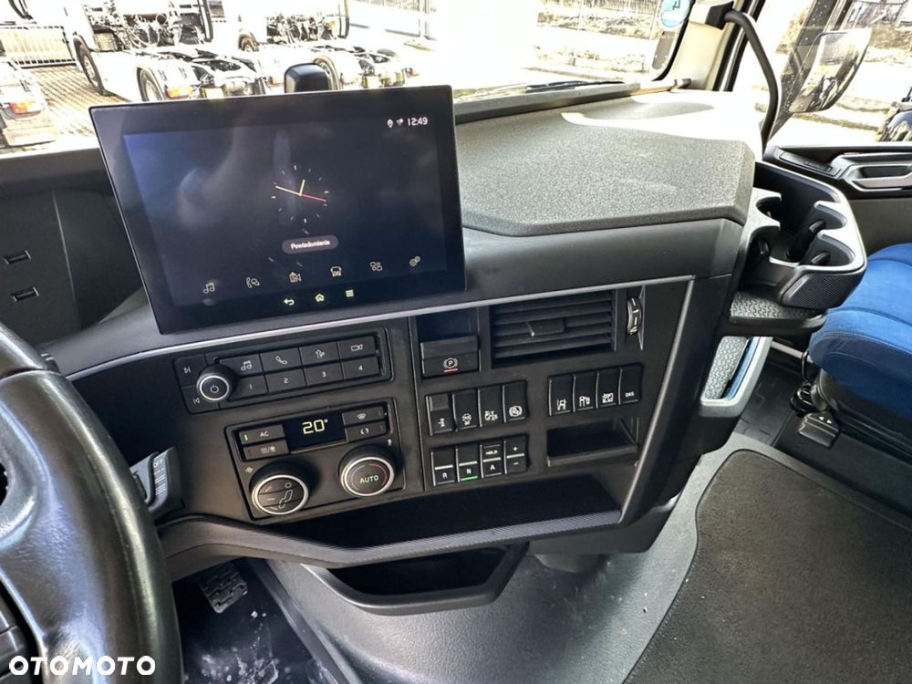 Volvo FH 4X2 460 Globetrotter XXL - 13