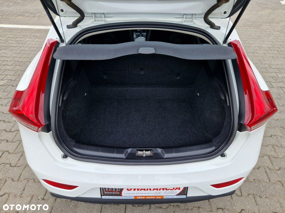 Volvo V40 D2 Drive-E Kinetic - 23