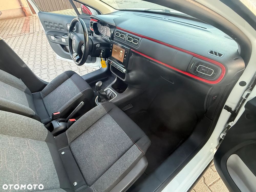 Citroën C3 Pure Tech 82 ELLE - 19