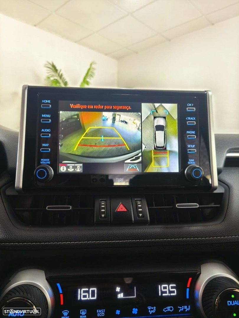 Toyota RAV4 2.5 HDF Exclusive P.Luxury - 21