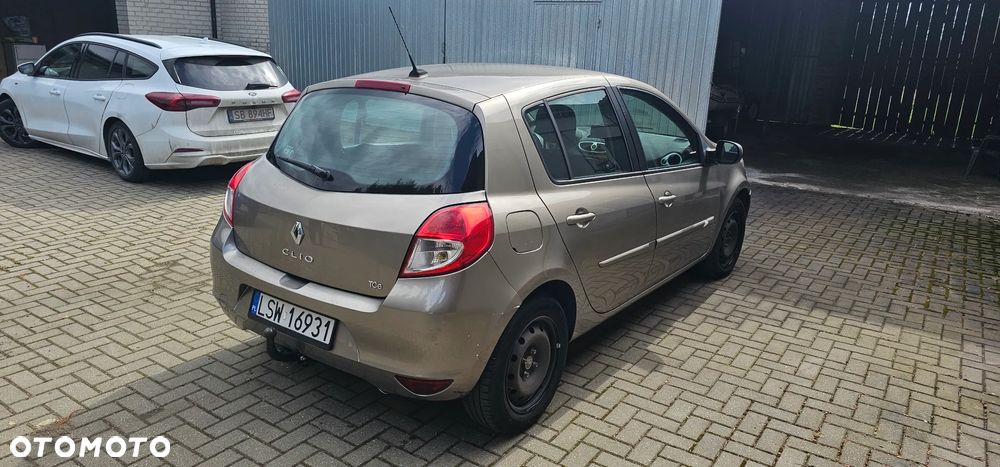 Renault Clio 1.2 16V TCE Dynamique - 4