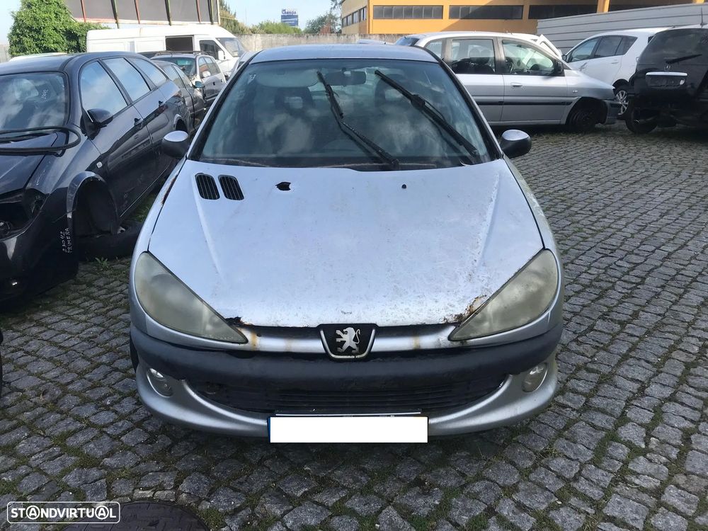 Peugeot 206 2.0 HDi Van 2002 - Para Peças - 1