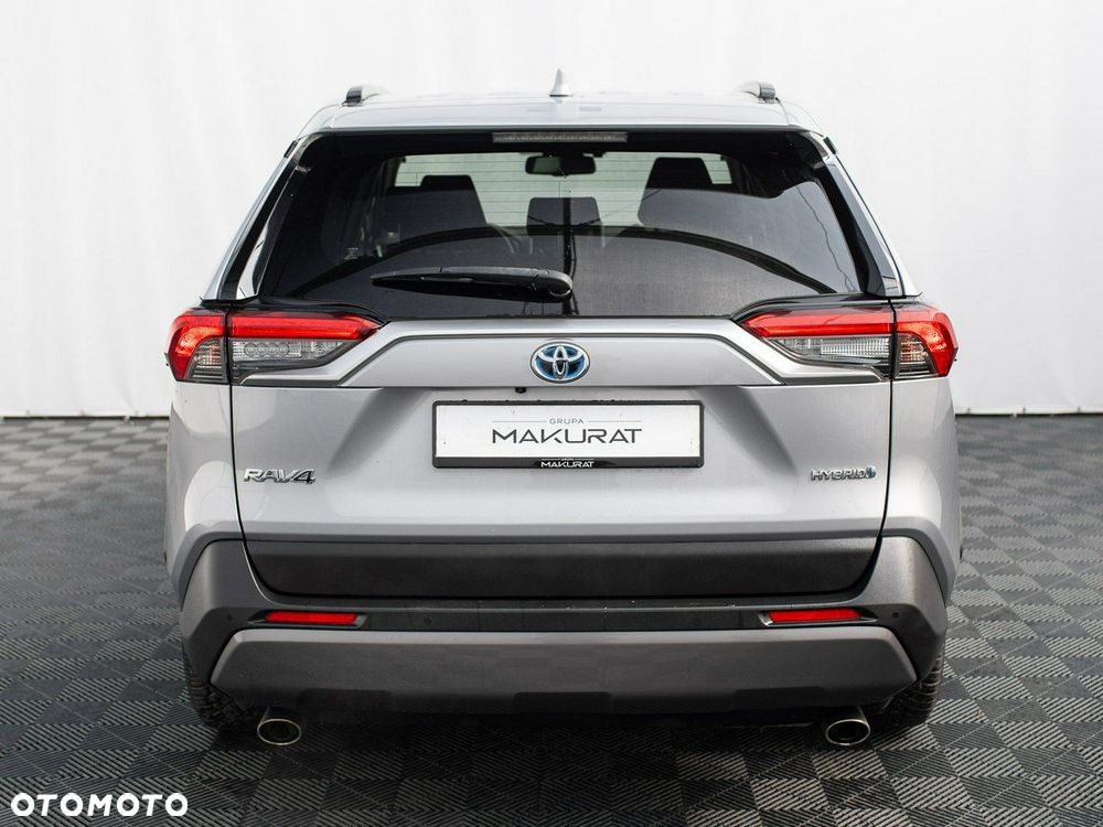 Toyota RAV4 - 9