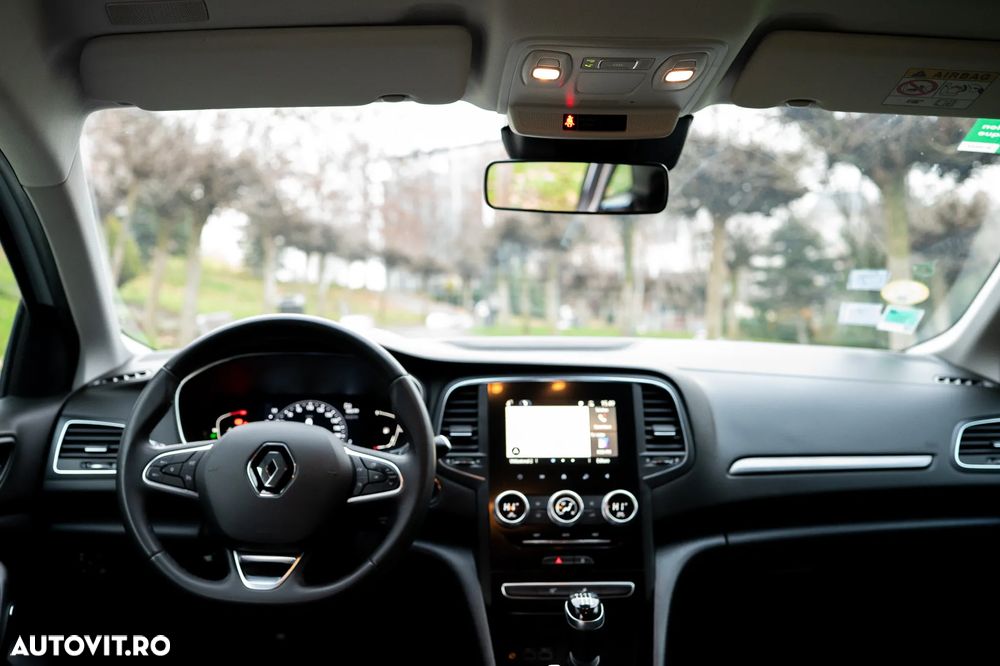 Renault Megane BLUE dCi 115 BUSINESS EDITION - 34