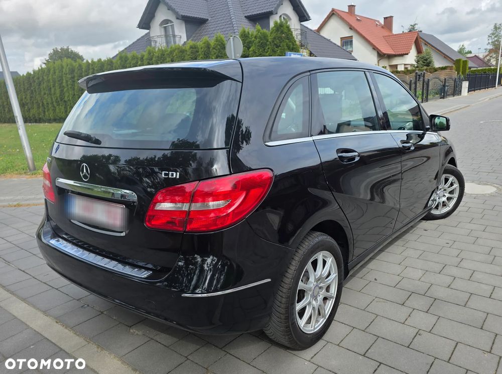 Mercedes-Benz Klasa B 180 CDI BlueEFFICIENCY Edition Style - 2