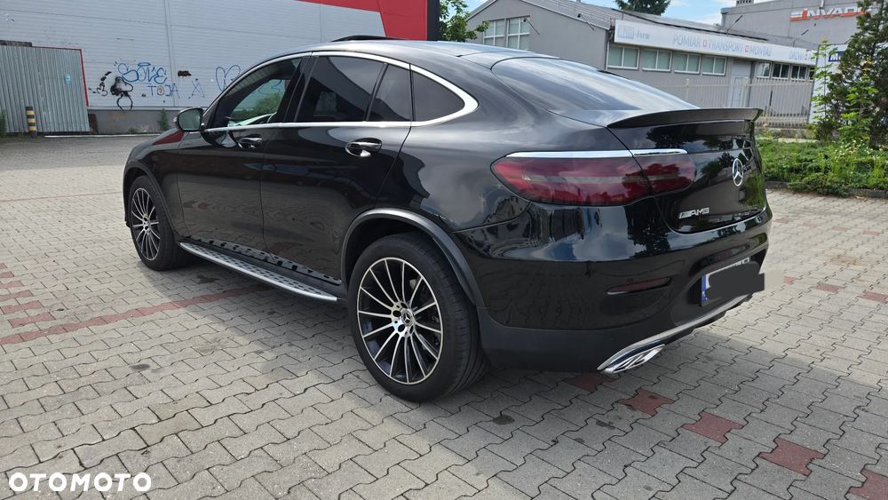 Mercedes-Benz GLC - 12