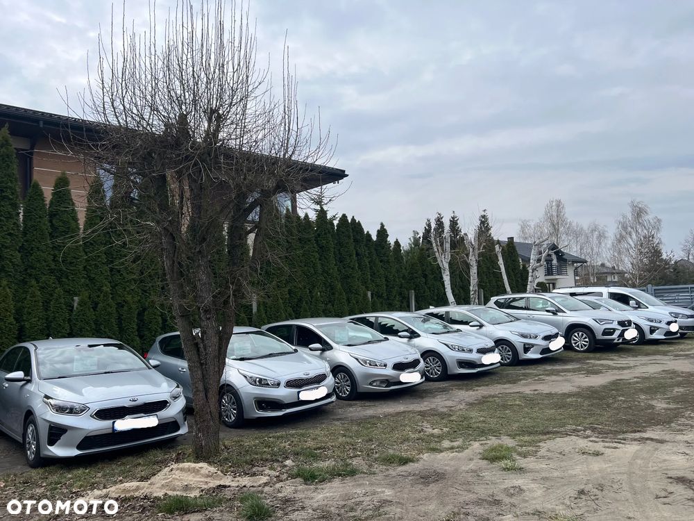 Kia Ceed 1.6 CRDi SCR M - 19