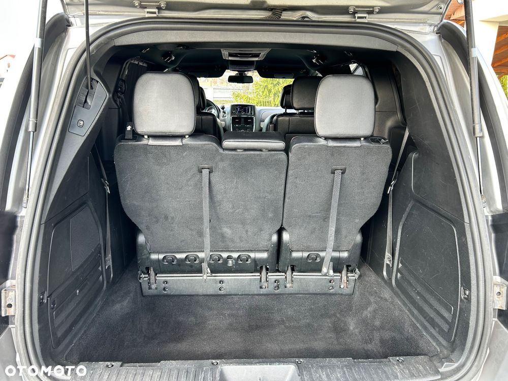 Dodge Grand Caravan 3.6 R/T - 9