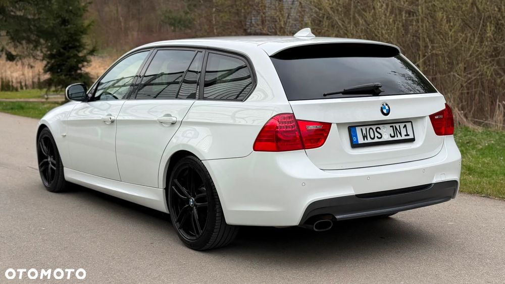 BMW Seria 3 318i Edition Sport - 38