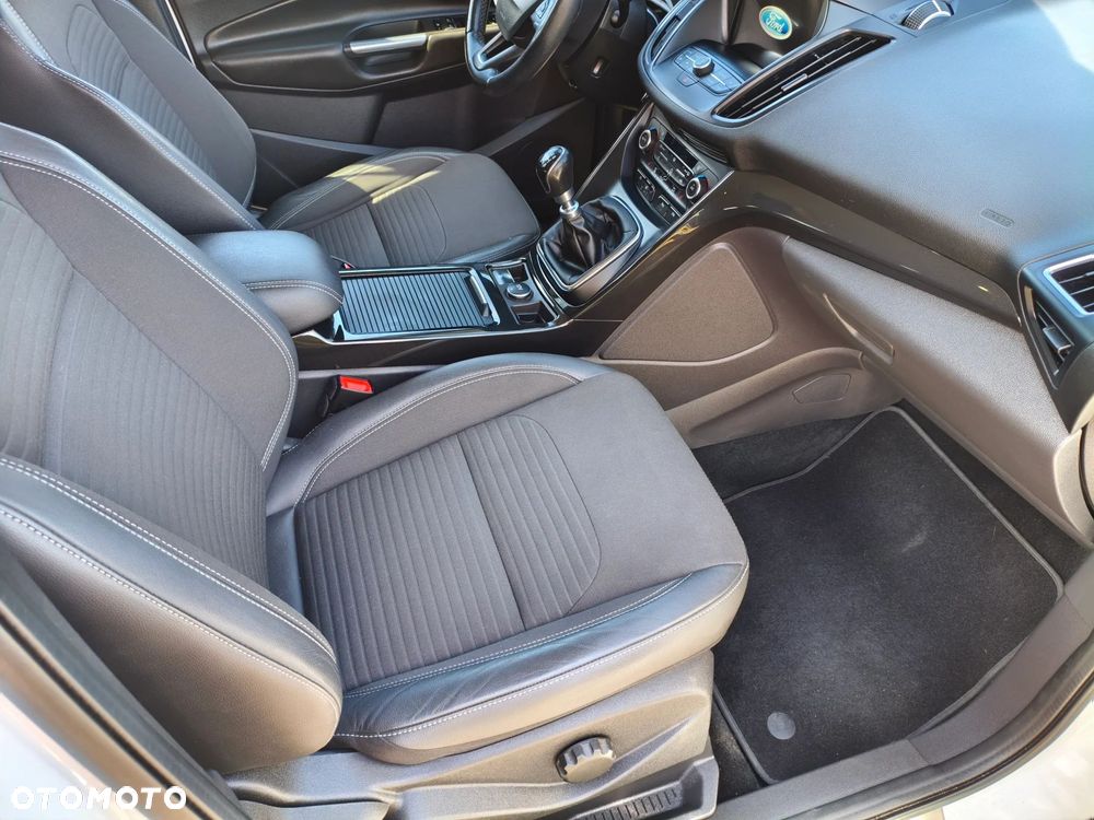 Ford Kuga 1.5 EcoBoost FWD Titanium ASS - 13