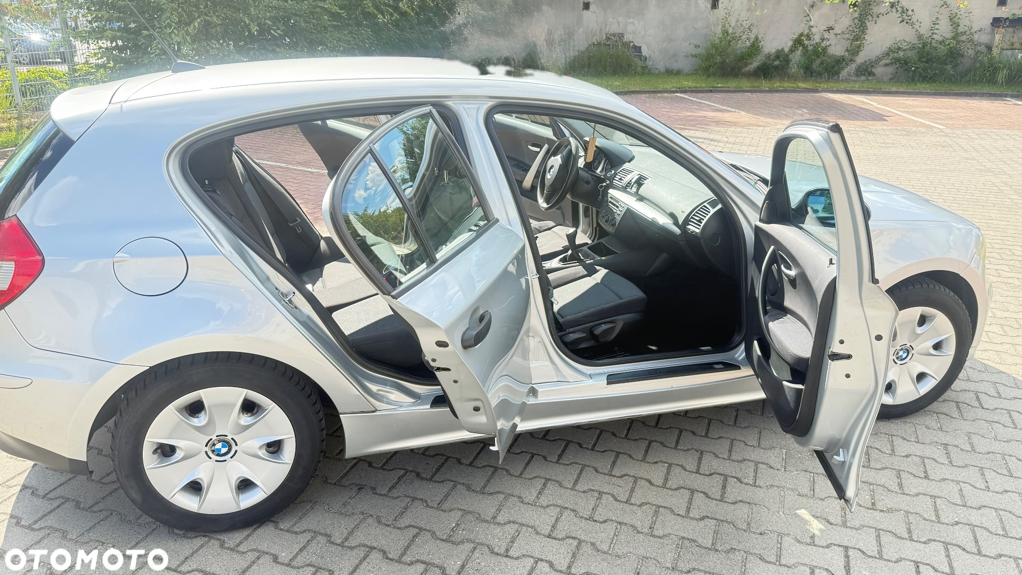 BMW Seria 1 116i - 10