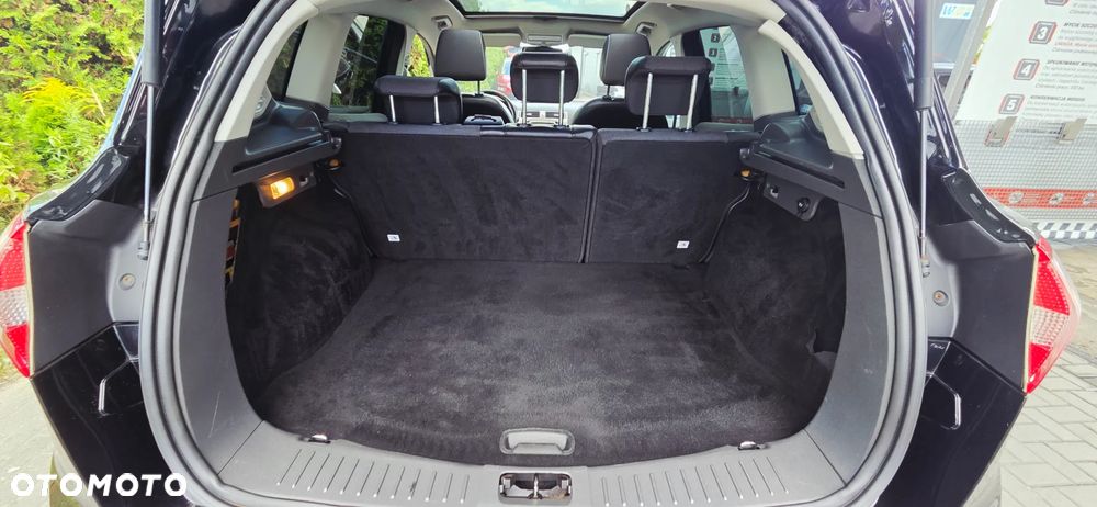 Ford Kuga 2.0 TDCi 4WD Titanium - 34