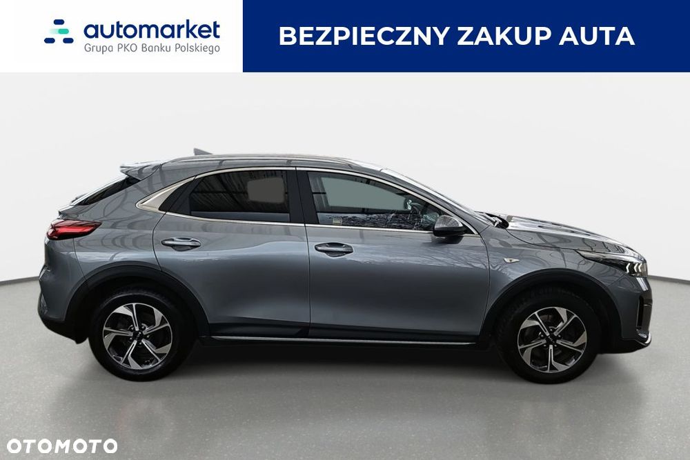 Kia XCeed 1.5 T-GDI M - 8