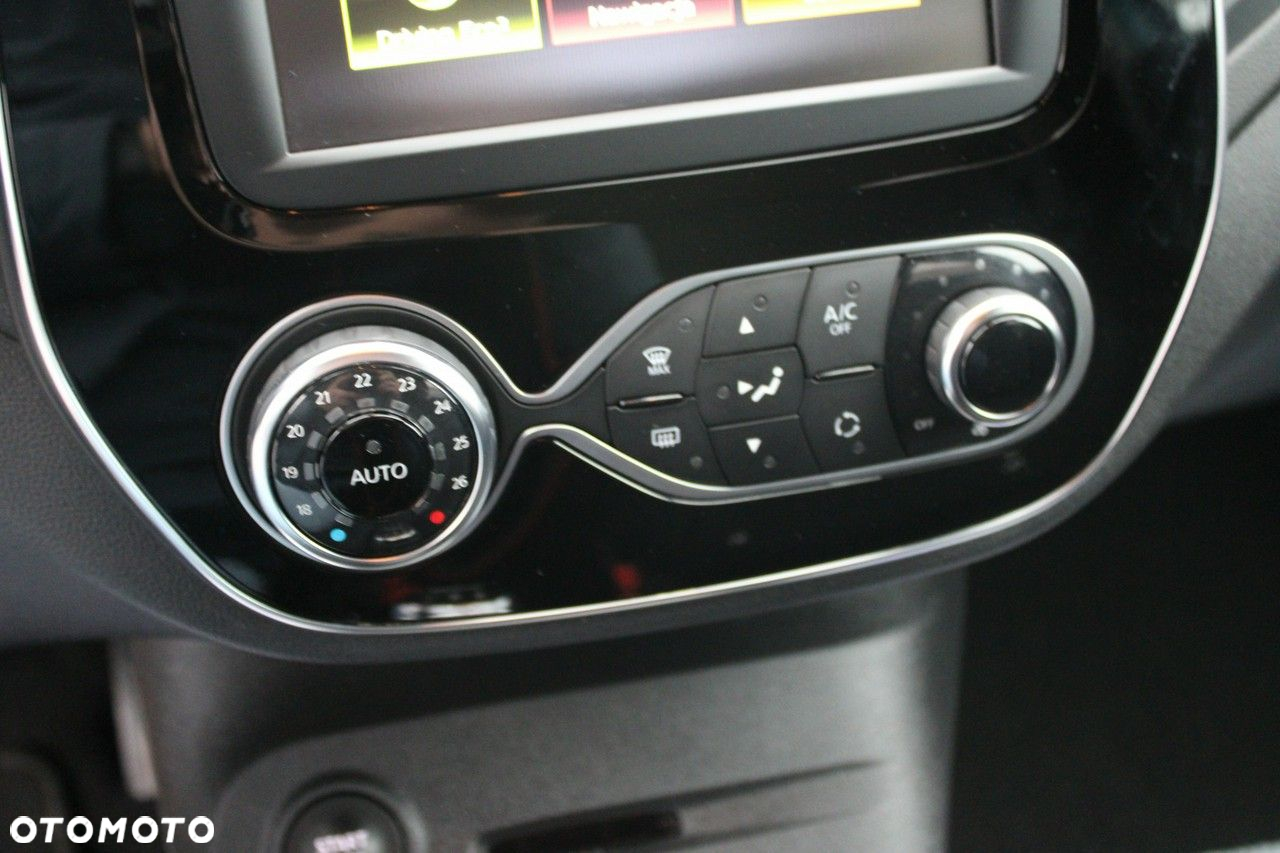 Renault Captur - 23