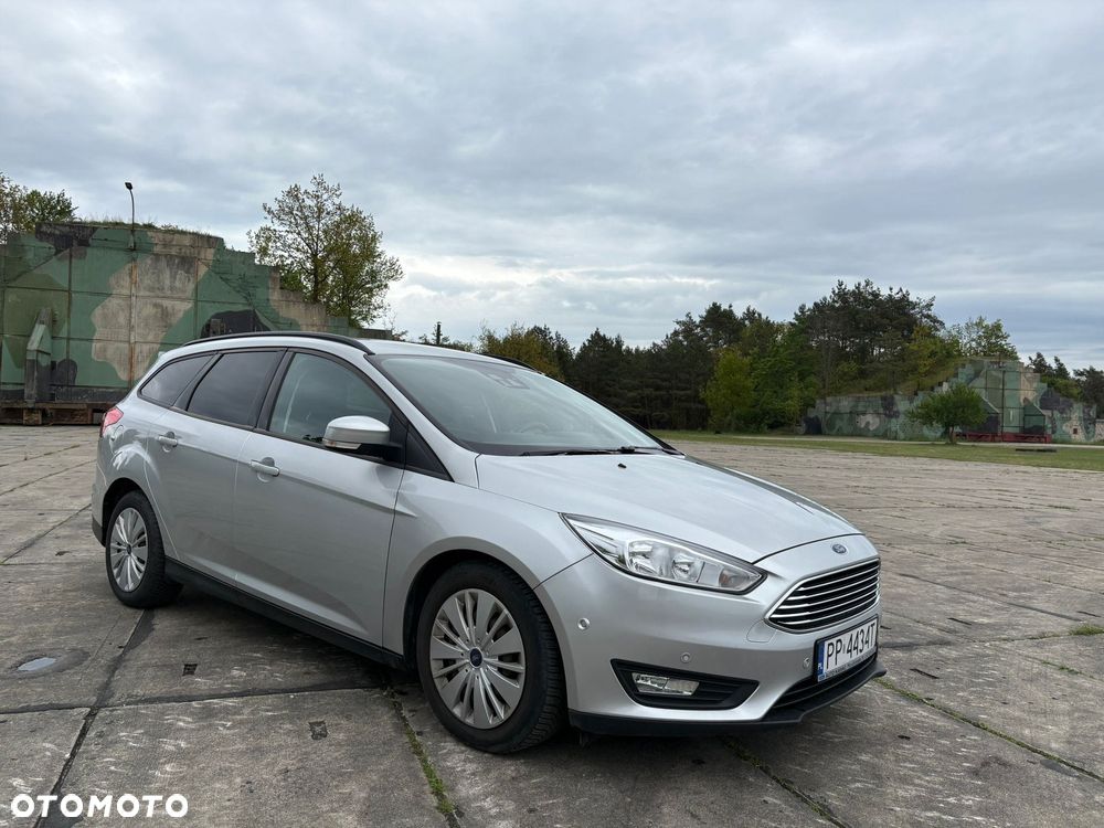 Ford Focus - 1
