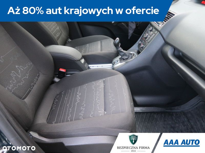 Opel Meriva - 10