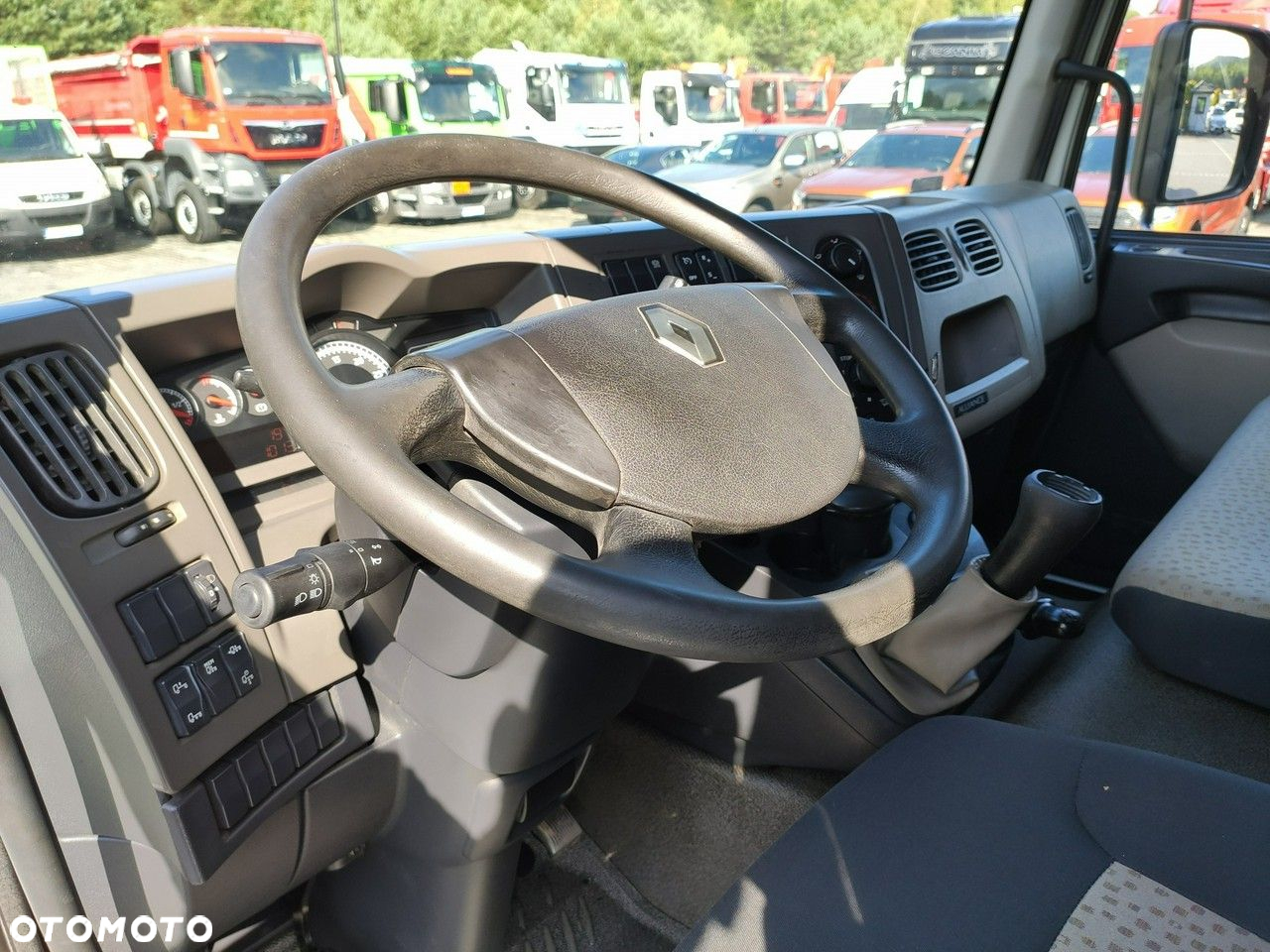 Renault Midlum 180.240DXI + HDS HYVA HB170E2 Udzwig 3.6Tony - 22