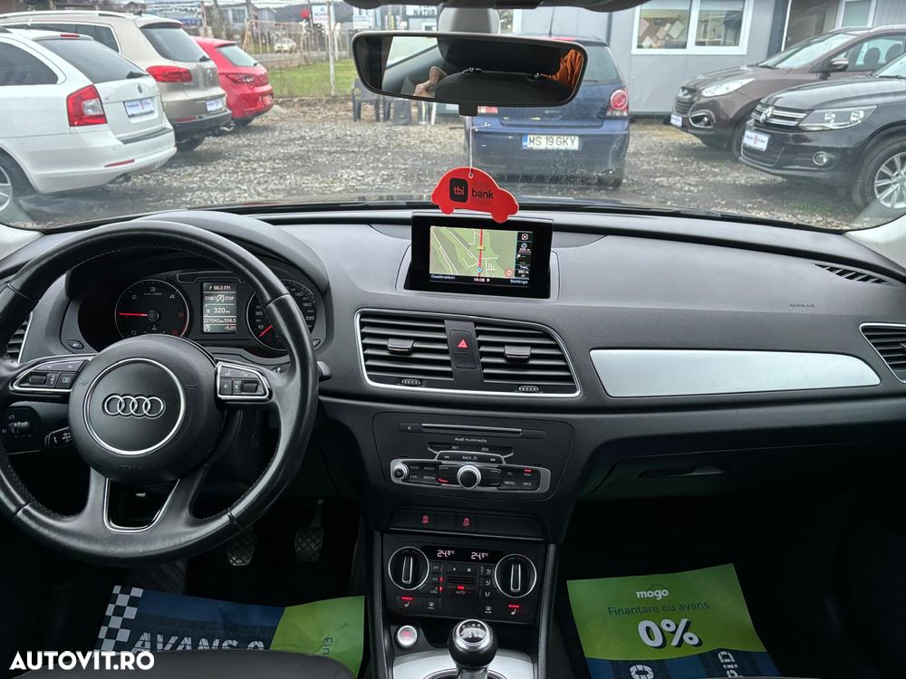 Audi Q3 2.0 TDI - 6