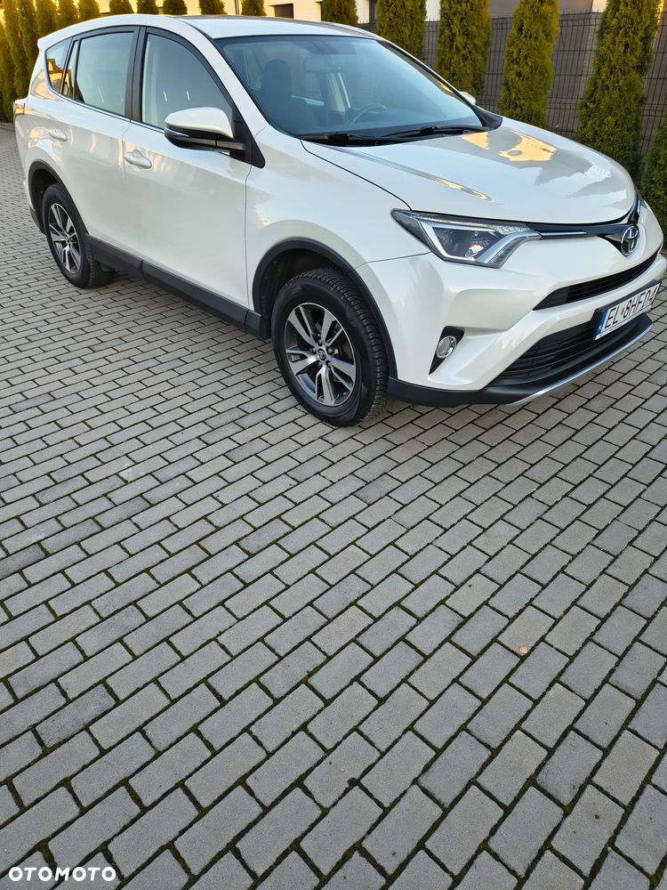 Toyota RAV4 - 23