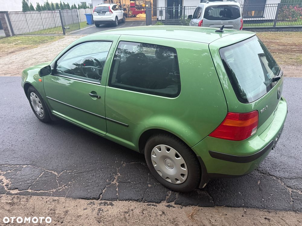 Volkswagen Golf 1.4 Basis - 4